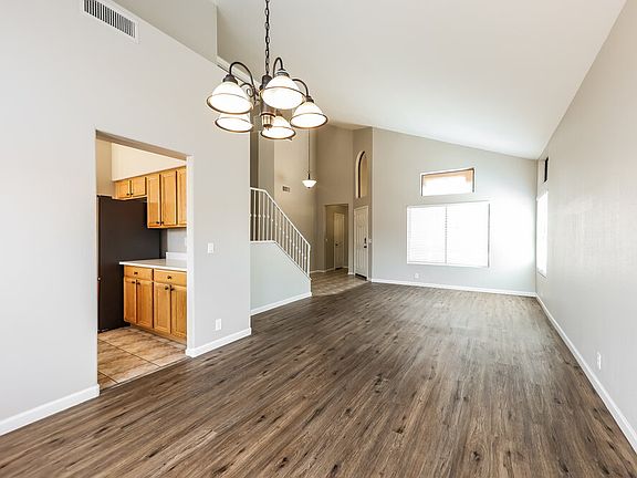 5th image of 20444 N 39th Dr