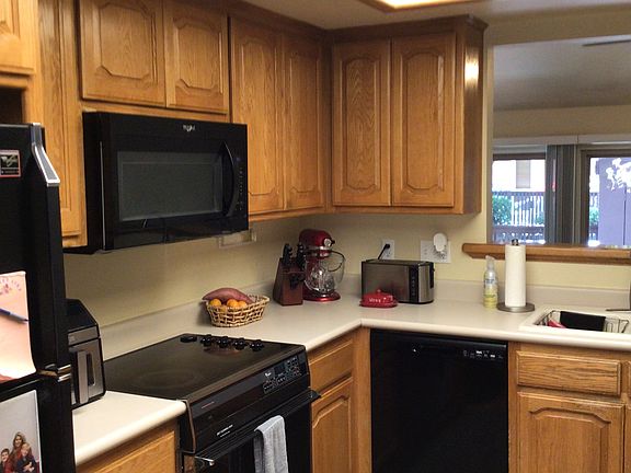 3rd image of 23831 Green Haven Ln