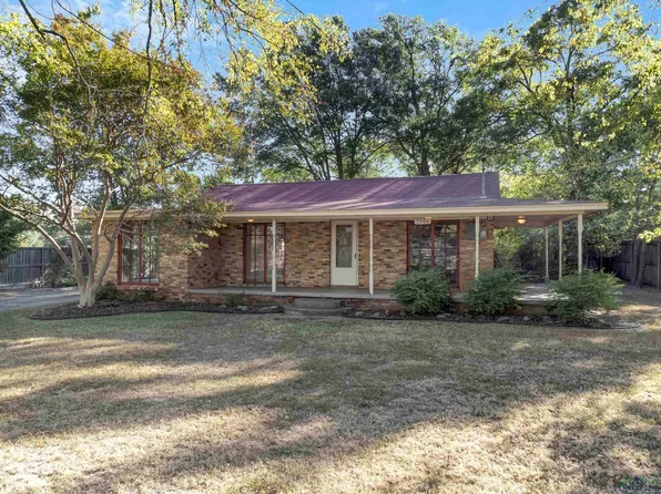 2900 Arrow Ln, Longview, TX 75604