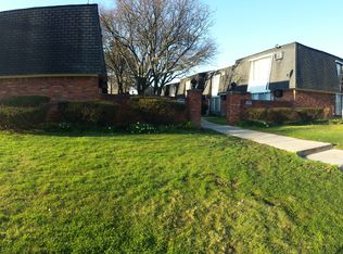 13341 W Nine Mile #110, Oak Park, MI