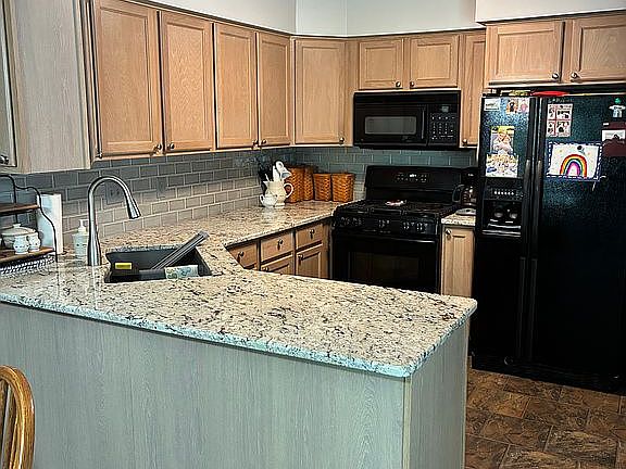 2nd image of 6695 Clingan Rd Unit 7