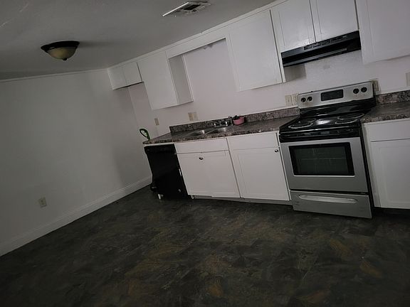 3rd image of 817 N Kingston Ave