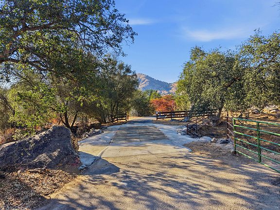 2nd image of Redbud Trail