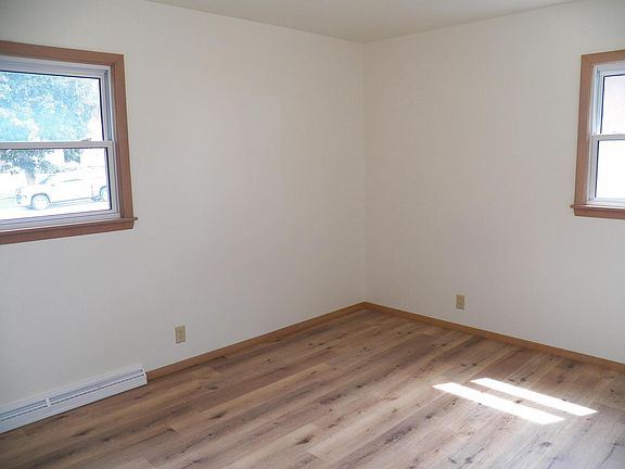4th image of 3609 Meadow LANE