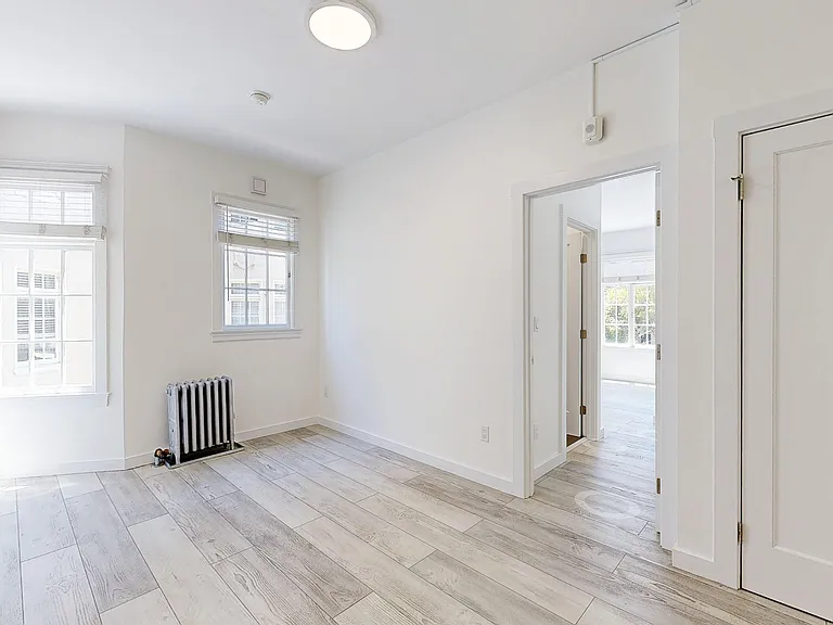 936 Hayes St #29 — Photo 7