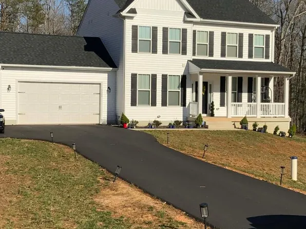 5509 Bazzanella Dr, Mineral, VA 23117