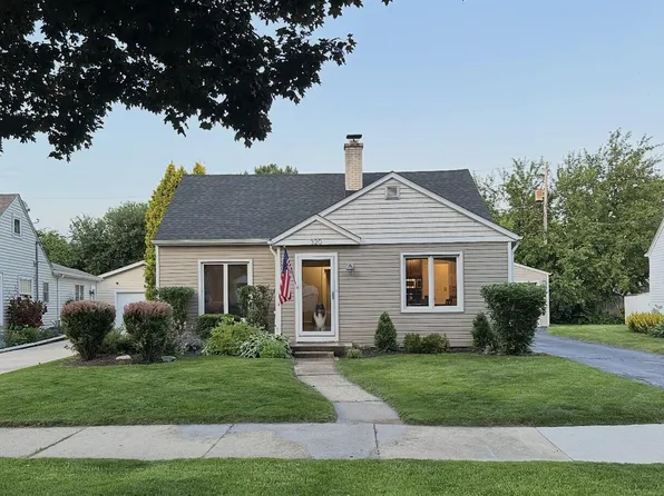 320 South Honey Creek DRIVE, Milwaukee, WI 53214