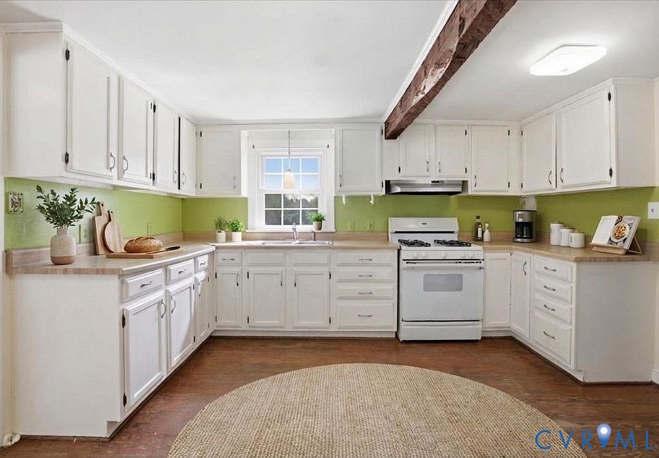 1st image of 8153 E Patrick Henry Rd