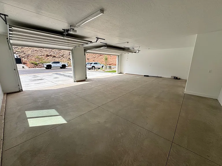 4149 El Capitan Way — Photo 6