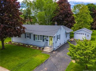 15 Overhill Dr, Berlin, CT 06037