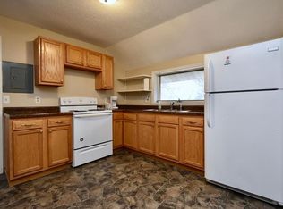 157 E Sanborn St #1, Winona, MN 55987