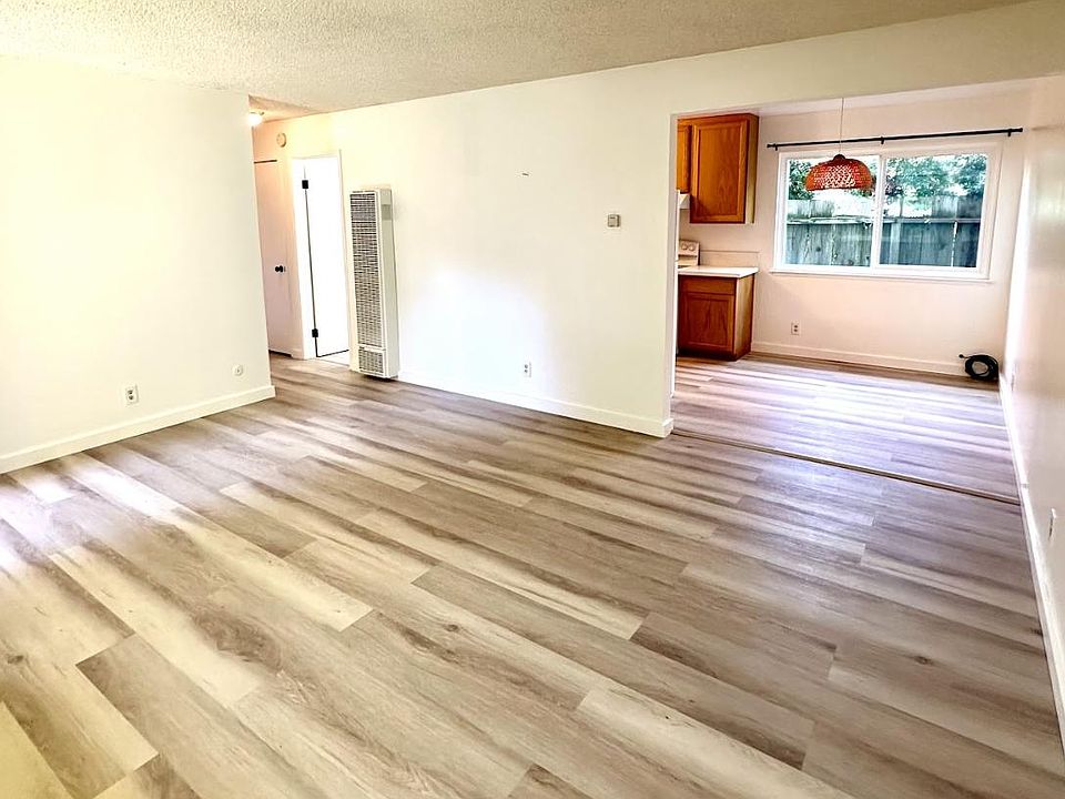 Large spacious living room