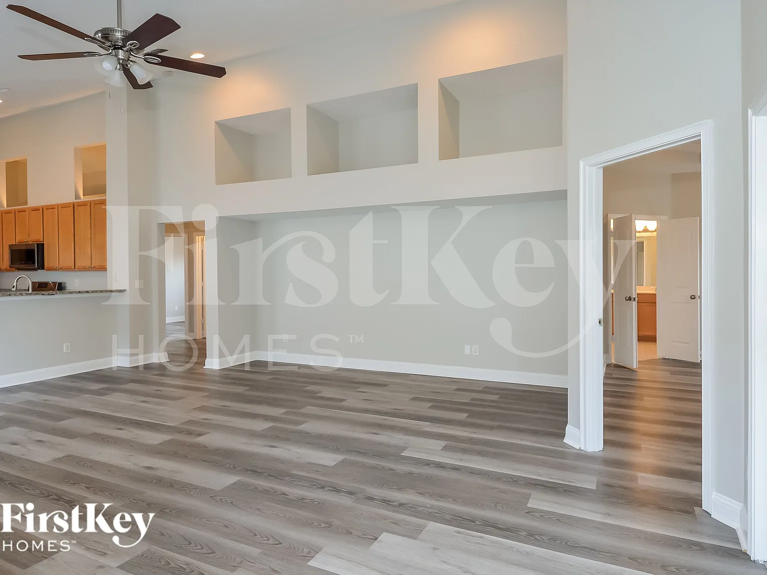 4 bed, 2.0 bath, 2104 sqft, $3,020 — Photo 3
