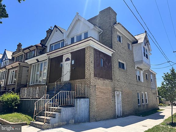 3rd image of 5490 Morse St