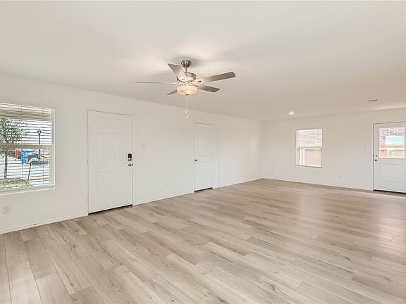 3rd image of 3213 Turkey Trot Ln
