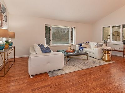 4860 Lakeside Dr, Reno, NV, 89509