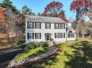 3 Roulston Rd, Windham, NH 03087