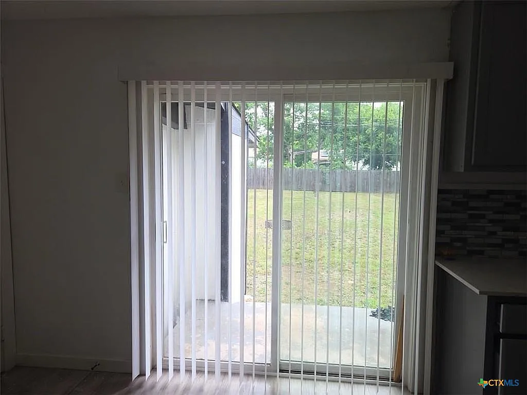 1315 Estes Drive — Photo 4