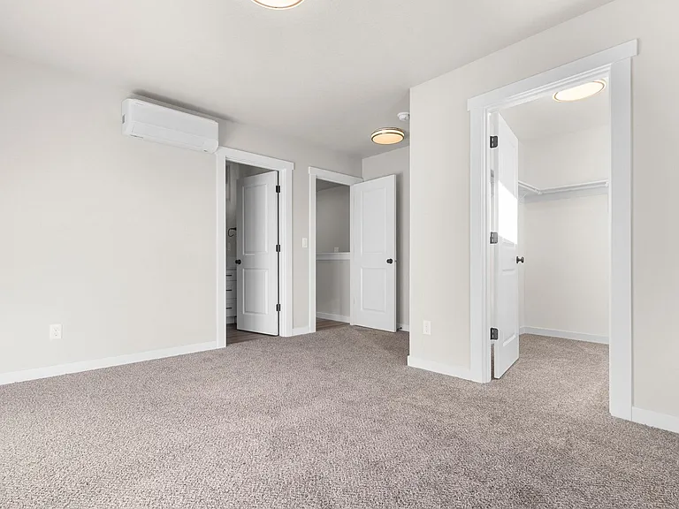 230 & 232 W Clay St — Photo 11
