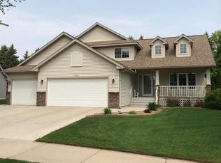 5901 Westcliffe Pl, Saint Cloud, MN 56303