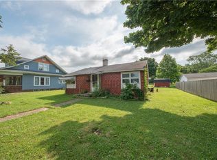 147 Main St, Hope, IN 47246