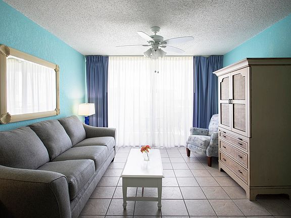 2nd image of 3625 Seaside Dr #25302