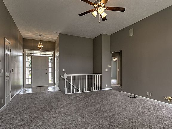 4th image of 9704 S 25th Ave