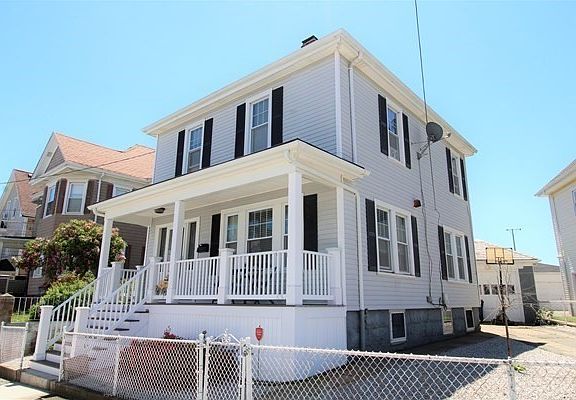 2nd image of 160 Washington St