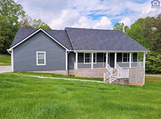 2211 Huntland Rd, Cookeville, TN 38506