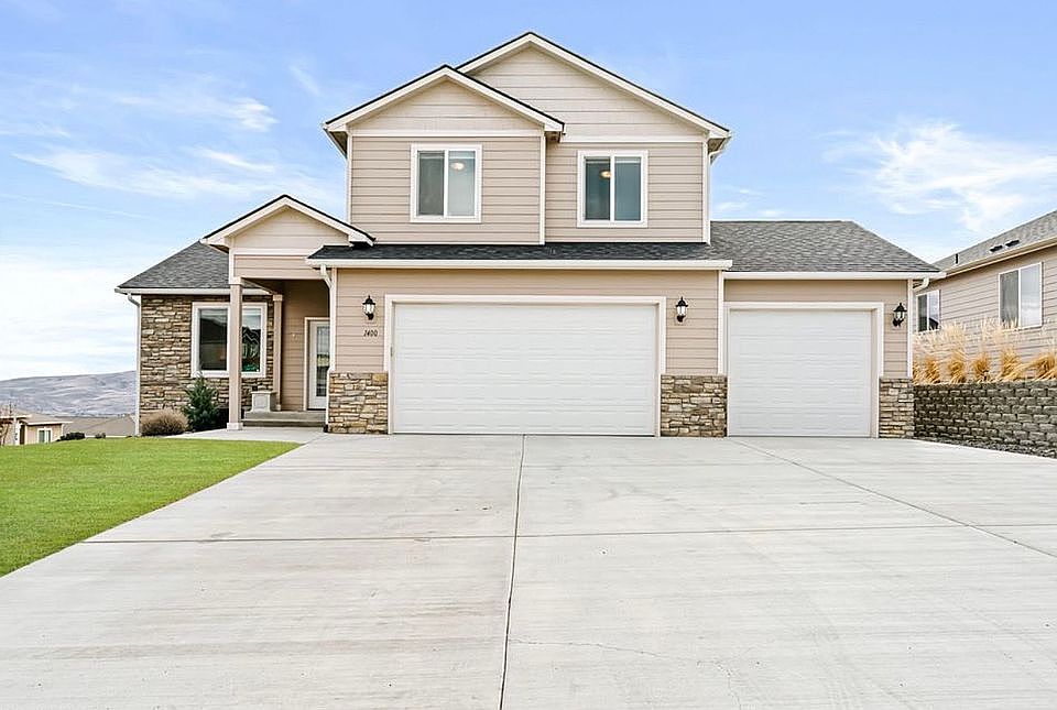 1st image of 1400 Valhalla Loop