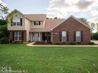 222 Spring Chase Cir, Kathleen, GA 31047
