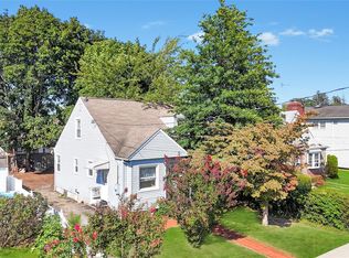 252 Lexington Ave, West Hempstead, NY 11552