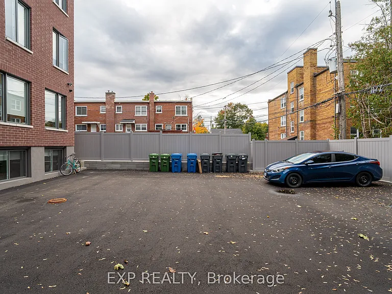 1267 Summerville Ave #4 — Photo 11