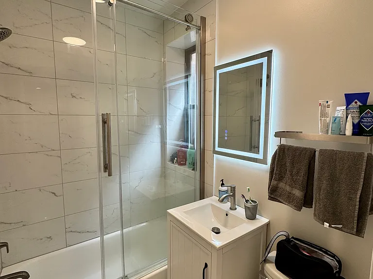 1643 W Cornelia Ave #1 — Photo 20