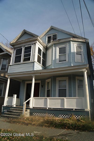 3rd image of 537 Washington Avenue