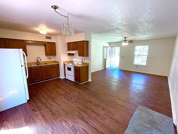 4th image of 22433 NW 176th Ave