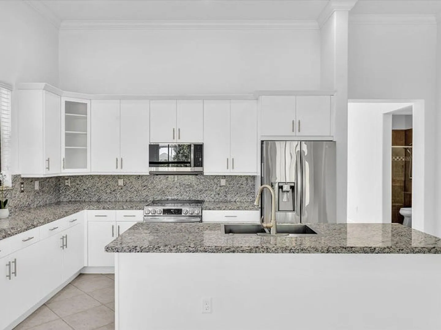2680 NW 84TH Way, Cooper City, FL 33024 — Photo 3