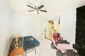2 bed, 1.5 bath, 1018 sqft, $1,000 — Photo 4