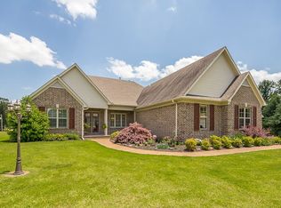 40 Rolling Meadows Rd, Somerville, TN 38068