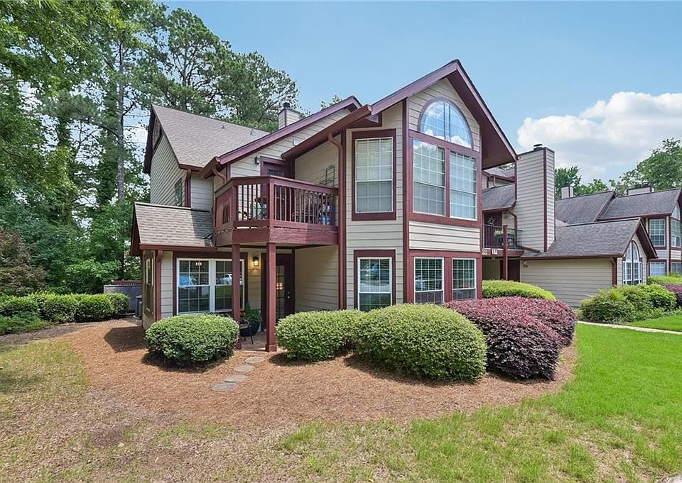 1st image of 102 Hawkstone Way
