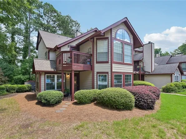 102 Hawkstone Way, Johns Creek, GA 30022