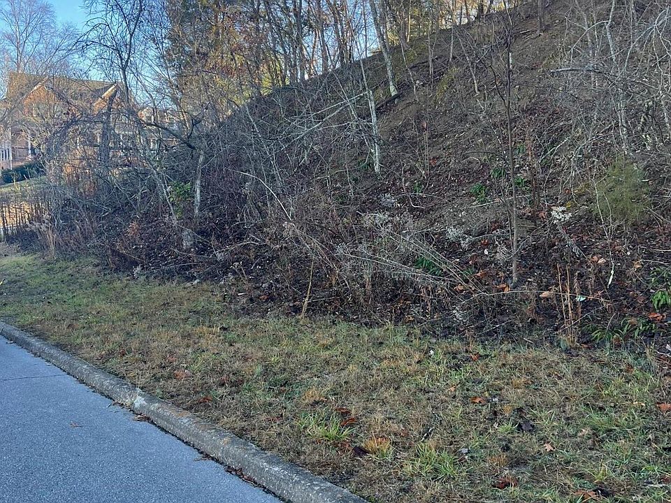 1st image of LOT 10 White St