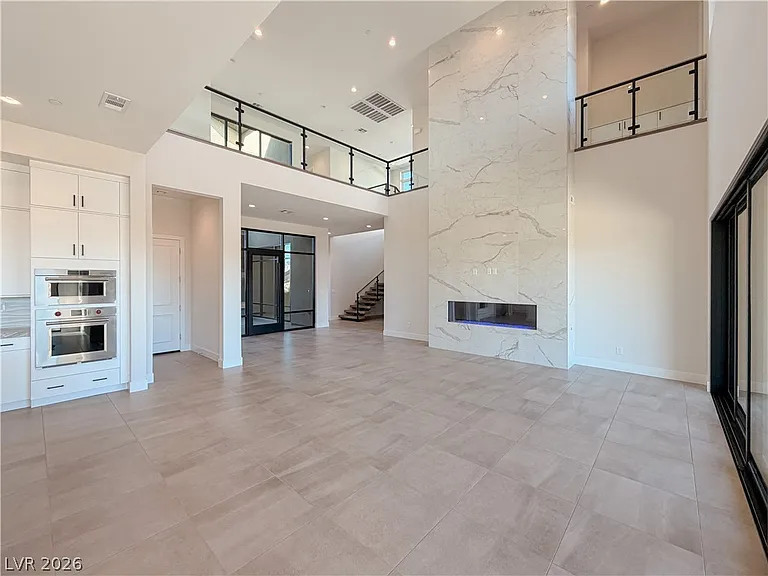 10761 Canyon Bloom Dr — Photo 16