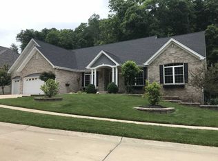 777 Southern Hills Dr, Eureka, MO 63025