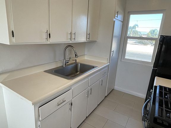 2nd image of 7722 Chapman Ave #4