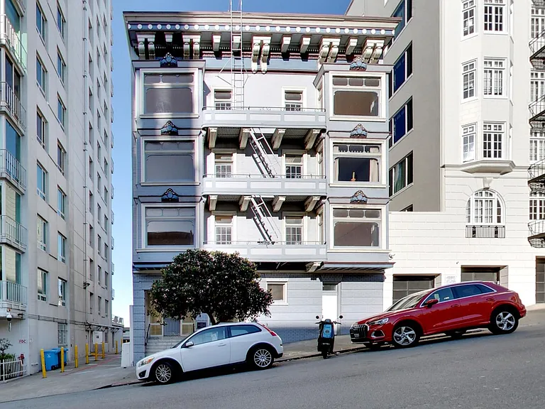 1111 Jones St #5 — Photo 17