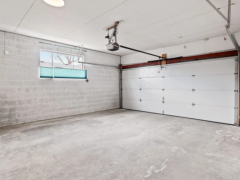 6010 Garrison St — Photo 29