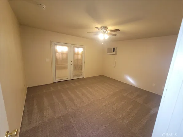 16800 Sycamore St, Hesperia, CA 92345