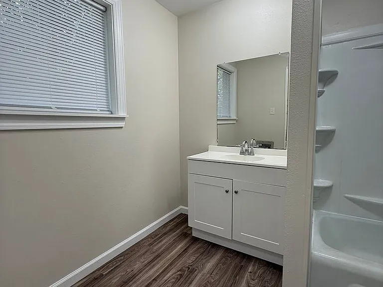 105 N Ruland St — Photo 10