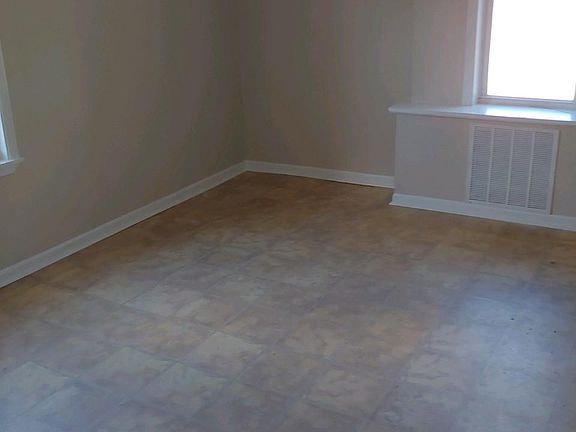 2nd image of 50 S Scott Ave APT 3